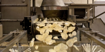 Dieffenbach’s Potato Chips expands