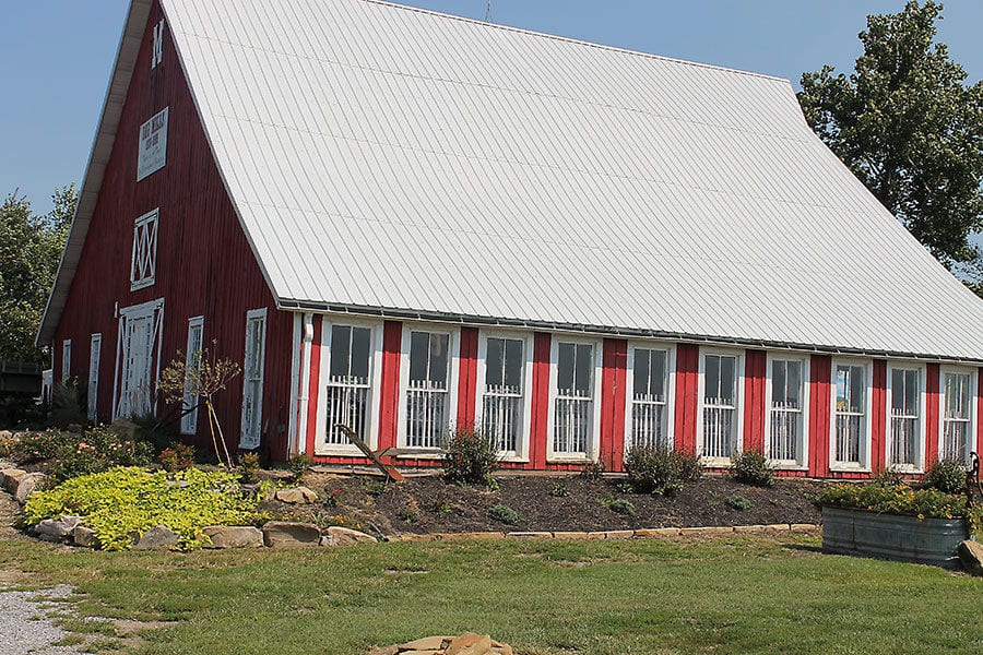 Venue serves up comfort food, ambiance on Illinois farm 6 Venue serves up comfort food, ambiance on Illinois farm