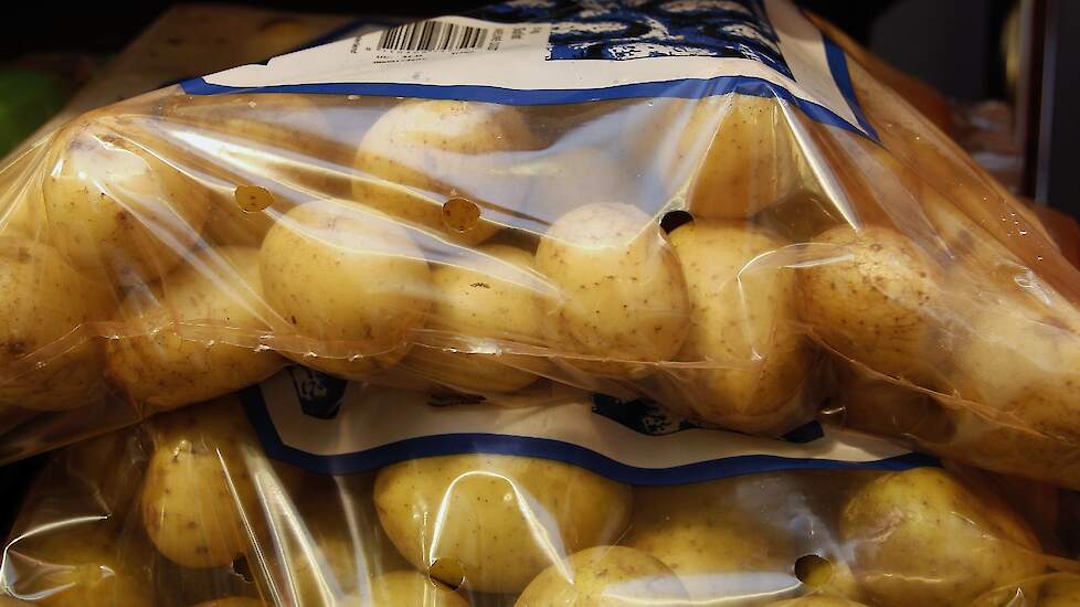 aardappelen groenten verpakt plastic supermarkt s r 1. detail