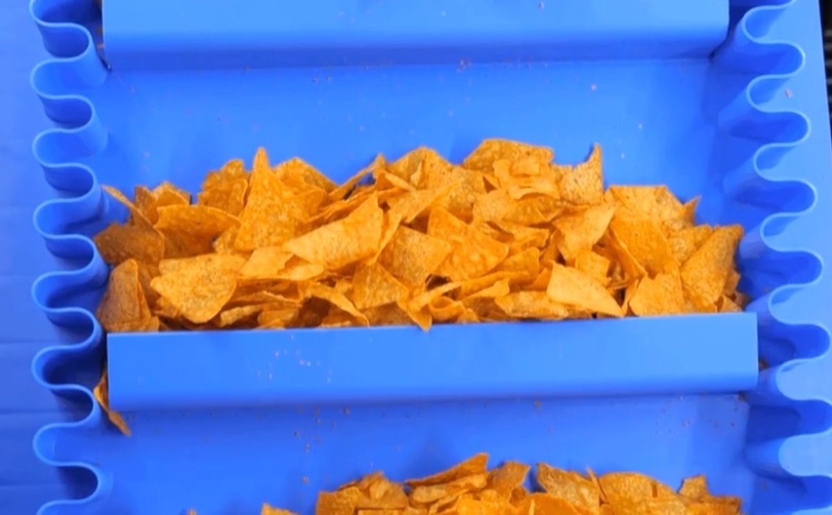 Intralox ThermoDrive belting Reduces Cleaning Labor and Cleaning Time for Snack Producer Calbee 7 Intralox ThermoDrive belting Reduces Cleaning Labor and Cleaning Time for Snack Producer Calbee
