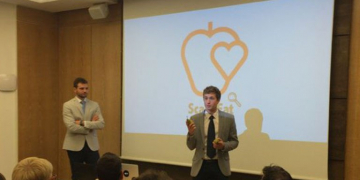 FRENCH STUDENT DEVELOPS HAND-HELD PESTICIDE DETECTOR, SCAN EAT