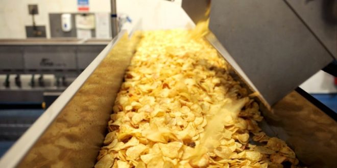 Tha BURTS CHIPS INVESTS GBP3M ANN AN LINE FRYING ÙR ANN AN PLYMOUTH