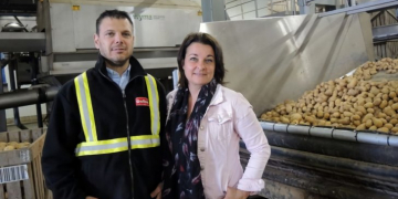 Equipment Upgrade Potato Packing Plant Patates Dolbec in Quebec receives government support
