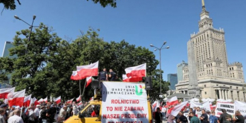 Polish Potato Growers protest against low prices