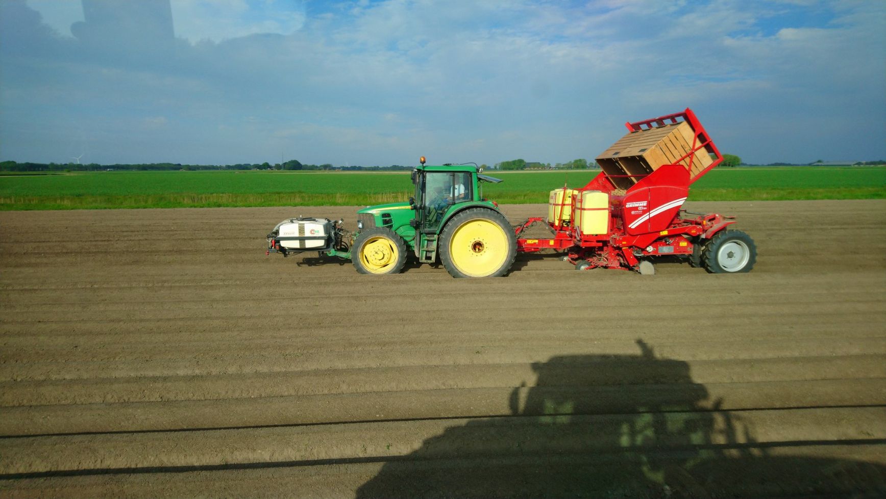 New planting machine: more convenience with variable planting