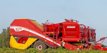 Grimme presents the EVO 290, the first bunker harvester with Airsep at Interpom | Primeurs
