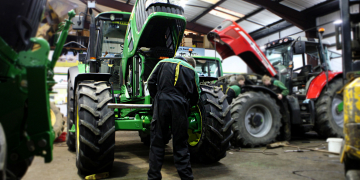 Right to repair: Dealers and farmers seeking policy balance