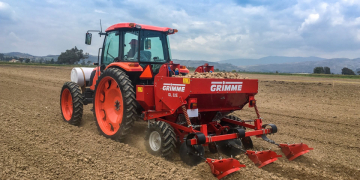 Potato harvest: African customers buy Grimmes agricultural machinery