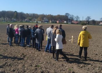 Kaliningrad Automobile Plant “Avtotor” allocated land plots to its employees for household farming