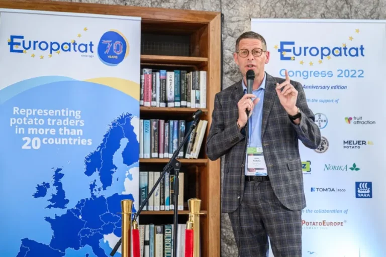 Europatat pays tribute to outgoing President Gilles Fontaine