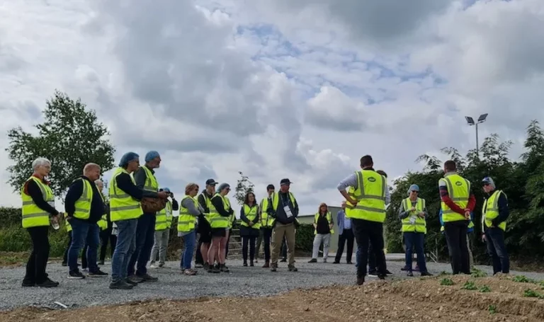 Meade Farm showcases new starch-friendly potato varieties to World Potato Congress delegates 44 Meade Farm showcases new starch-friendly potato varieties to World Potato Congress delegates