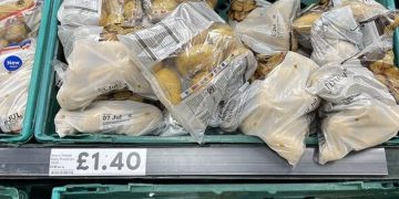 Shoppers warned of shorter chips after heatwave and drought blights Britain’s potato crops
