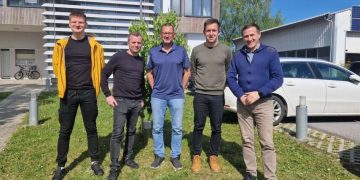 Pessl Instruments GmbH enters into a strategic distribution partnership to supply IoT weather stations to Czech and Slovak farmers