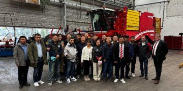 The Chinese delegation visited the GRIMME used equipment center in Damme: news from the world of the potato industry