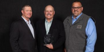 Robert Roberts is awarded the Outstanding Security Specialist of the Year Award at the Nevada Mining Industry Conference