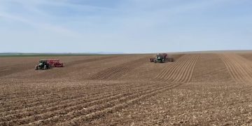 Revolutionizing Planting: The New Allan 12-Row Planter Sets the Bar High