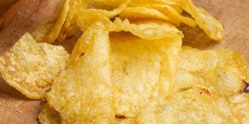 Revealing the Crunch: The Art and Science Behind Kettle Chips