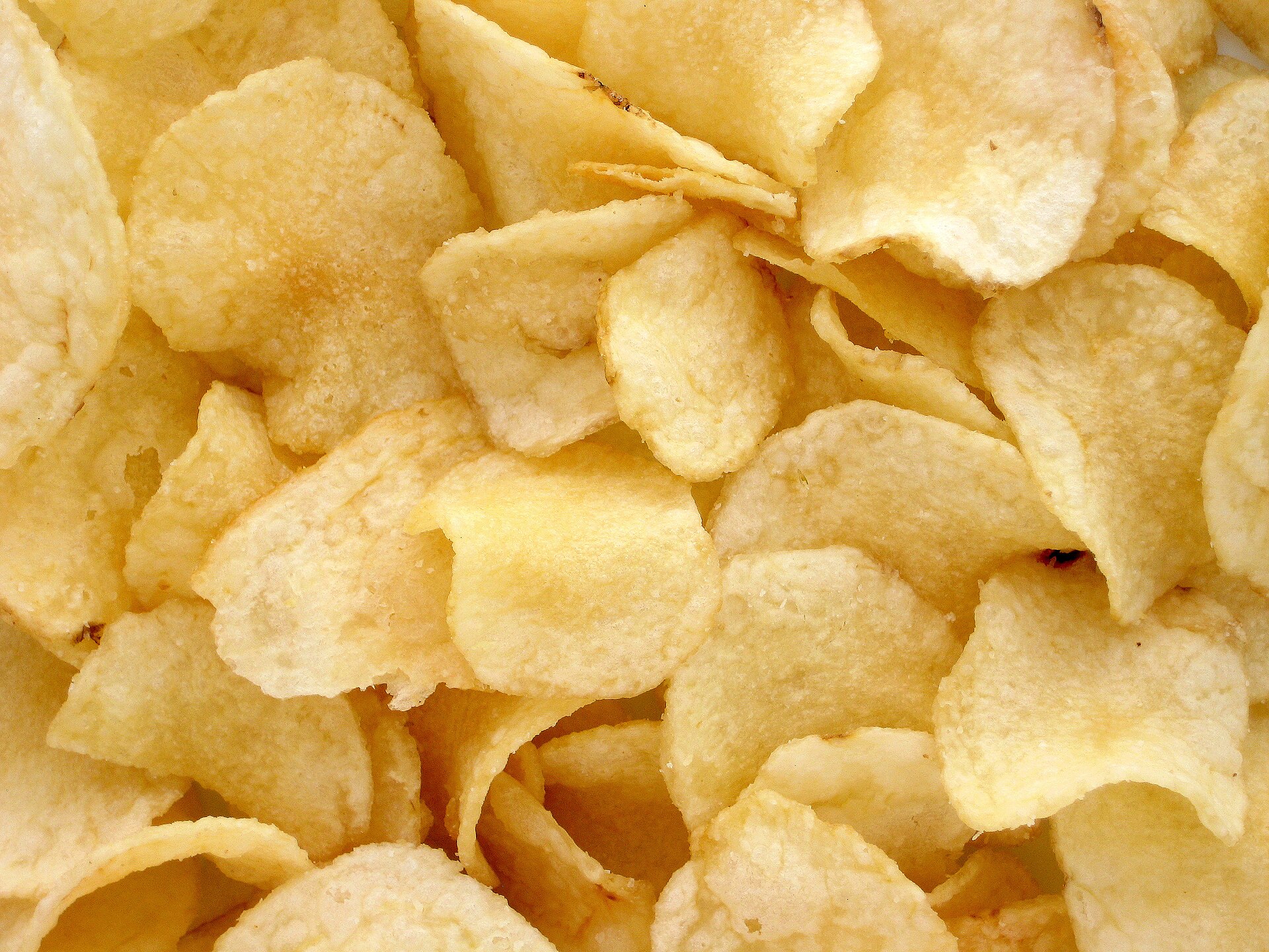 A pile of kettle-cooked potato crisps