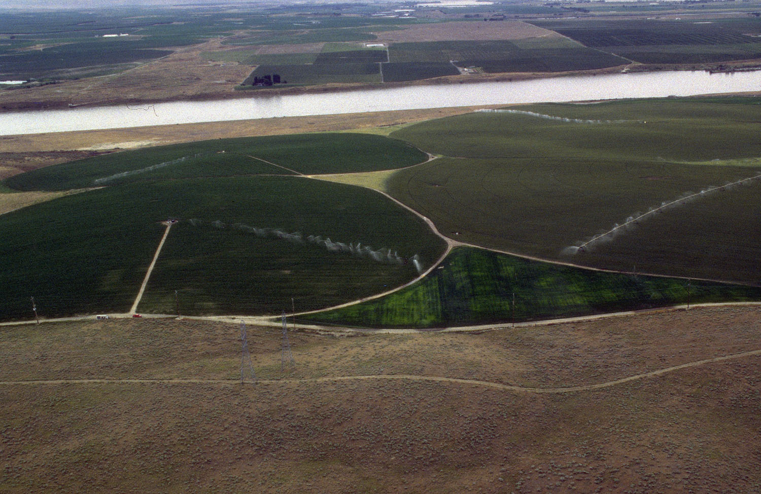 Centre-pivot irrigation in Idaho, United States