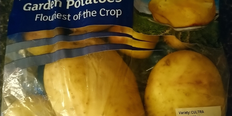 2 kg bag of Cultra variety potatoes