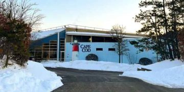 End of an Era: Beloved Cape Cod Potato Chips Factory in Hyannis to Close After 40 Years