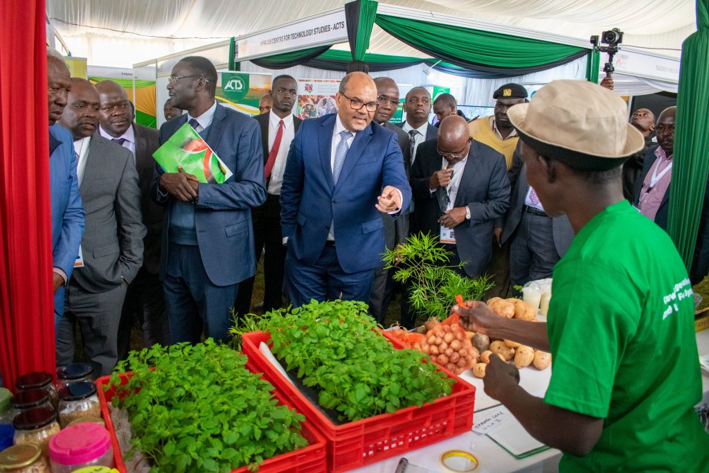 Kenyan Universities Lead Potato Value Addition Drive at National Research Festival 10 Gytb xEW0AAu4J3